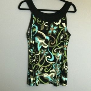 Only 9 Sleeveless Top in Multi- Colours Size XL